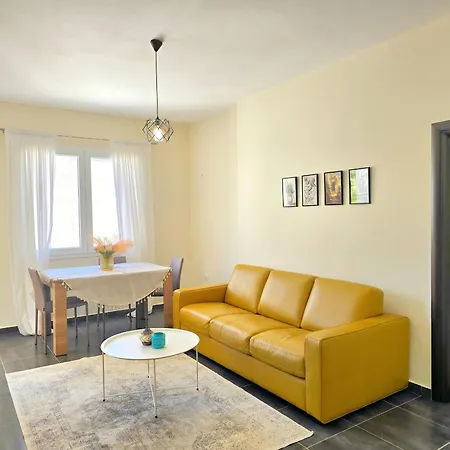 Sunny Corner Апартаменты Plazhi San Pietro