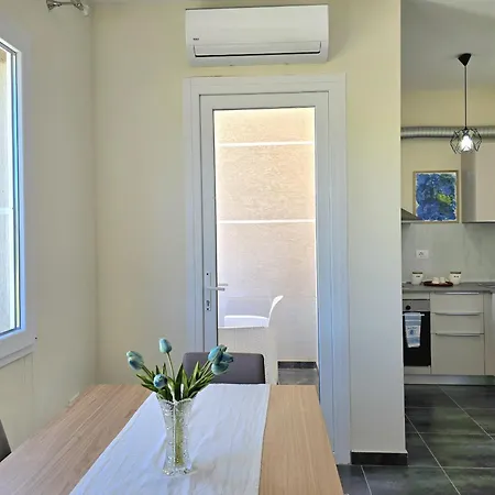 Sunny Corner